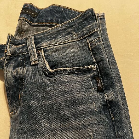 NWT -SILVER JEANS CO- ELYSE SKINNY JEANS (HIGH RISE) 24W x 29L DISTRESSED - Picture 6 of 8